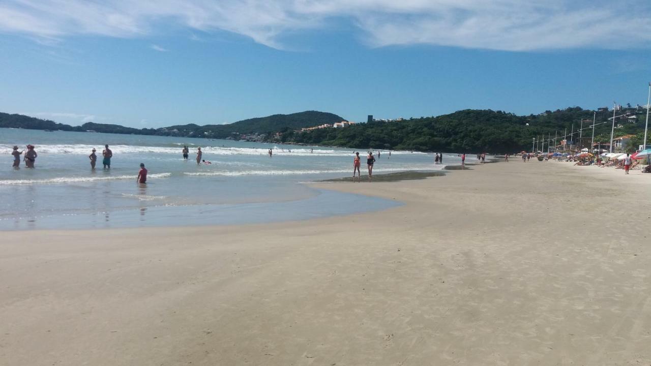 Apto Bombas Ed Guarapari บอมบินญัส ภายนอก รูปภาพ
